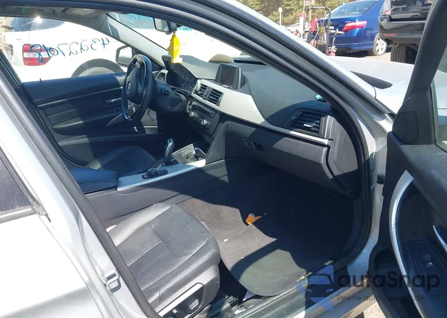 WBA3B5C50DJ599068: 43227018