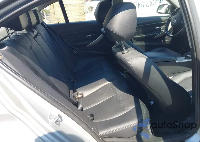 WBA3B5C50DJ599068: 43227018