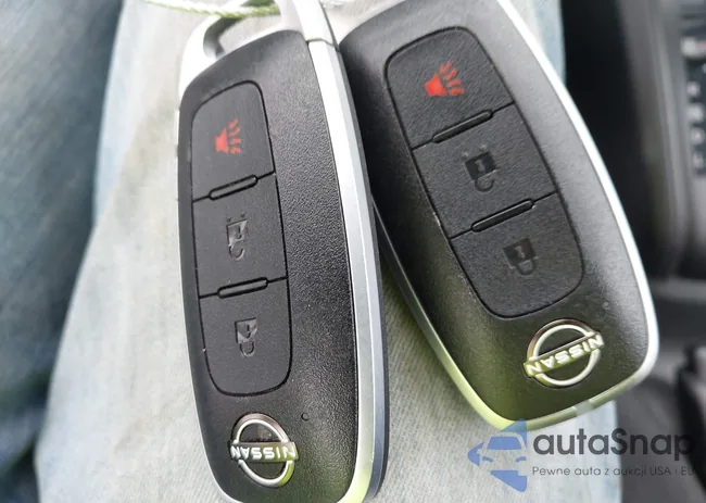 3N1CP5BV6RL537618: 43227085