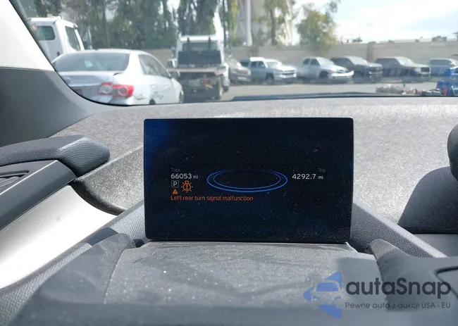 WBY8P2C56K7D40637: 43227121