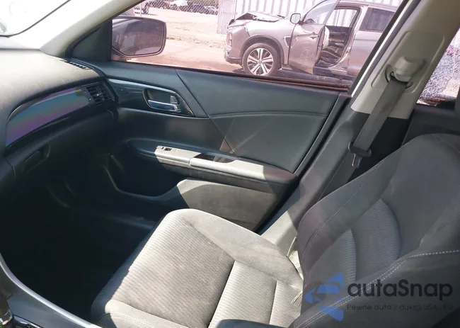 1HGCR2F52FA017646: 43227381