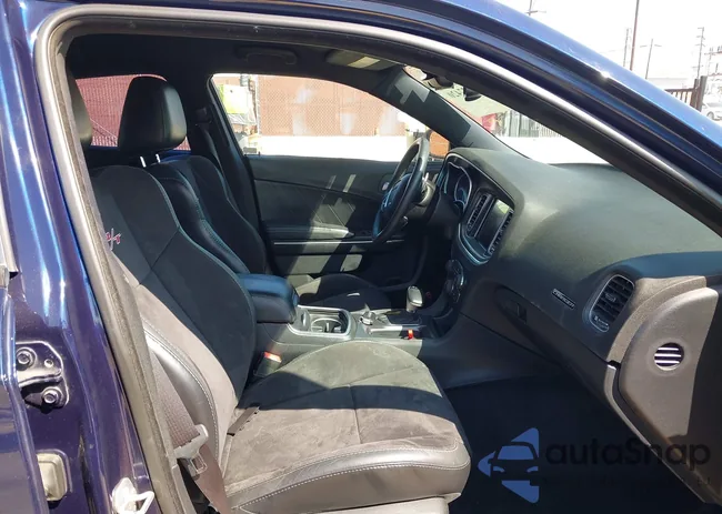 2C3CDXCTXFH924681: 43227420