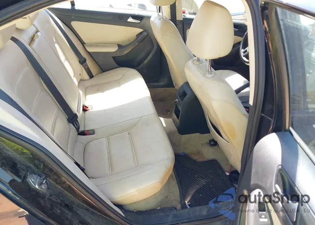 3VWD07AJ6EM416816: 43226528