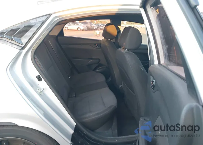 3KPC24A38JE026023: 43226578