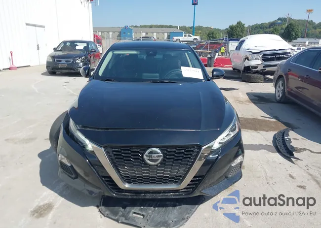 1N4BL4CV5MN310383: 43227941