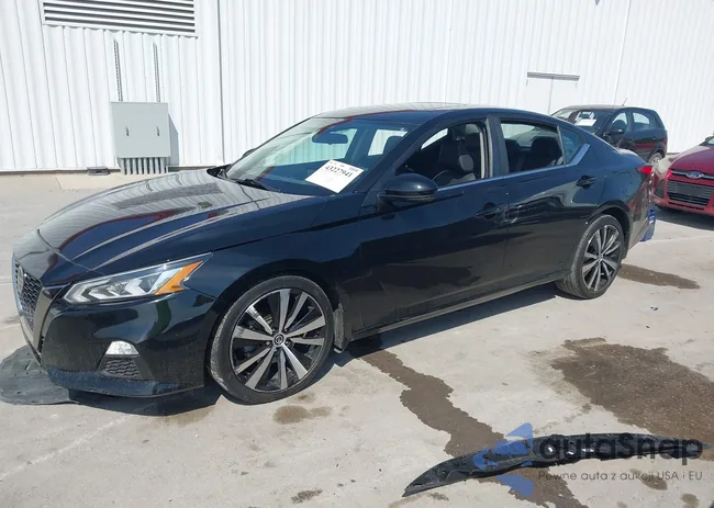 1N4BL4CV5MN310383: 43227941