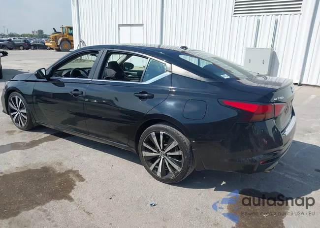 1N4BL4CV5MN310383: 43227941