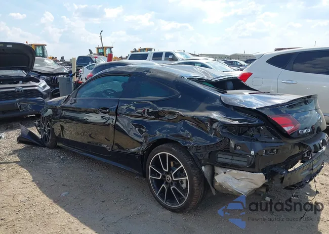 W1KWJ8DB8MG100349: 43228023