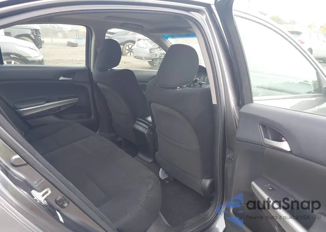 1HGCP26719A118754: 43228123