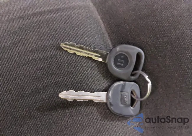 2GCEC19V741218917: 43228127