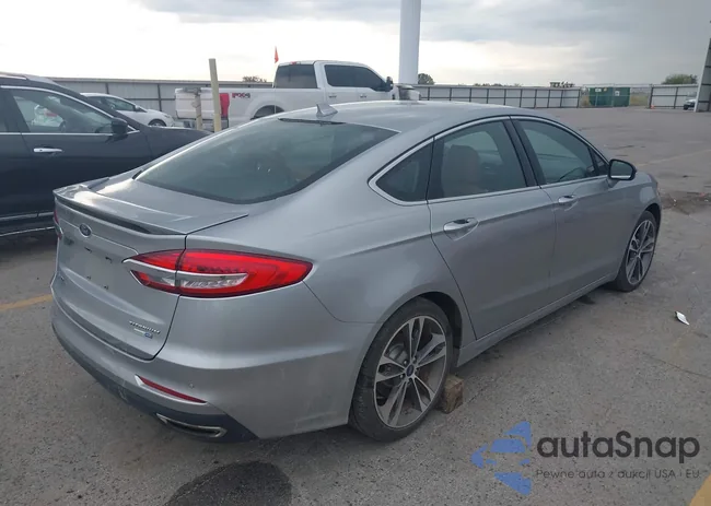 3FA6P0D90LR175602: 43228300