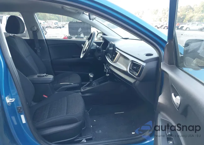 3KPA24AD4ME423894: 43228328