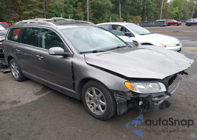 YV1BW982381041210: 43228471