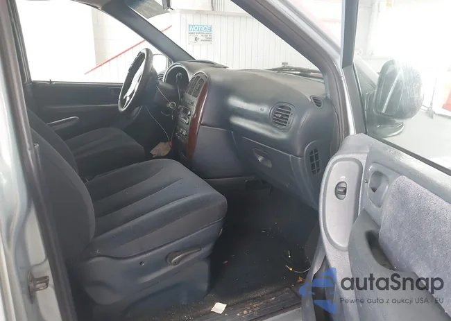 2C4GP44381R247845: 43227492