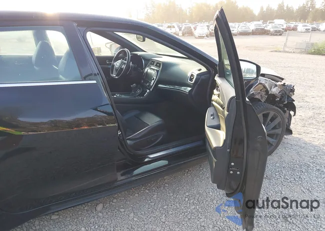 1N4AA6AV0KC381628: 43227615