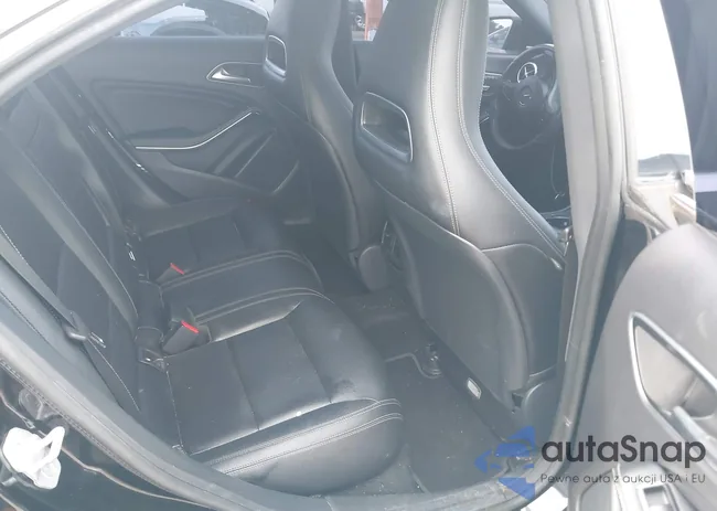 WDDSJ4GB9HN412233: 43227692