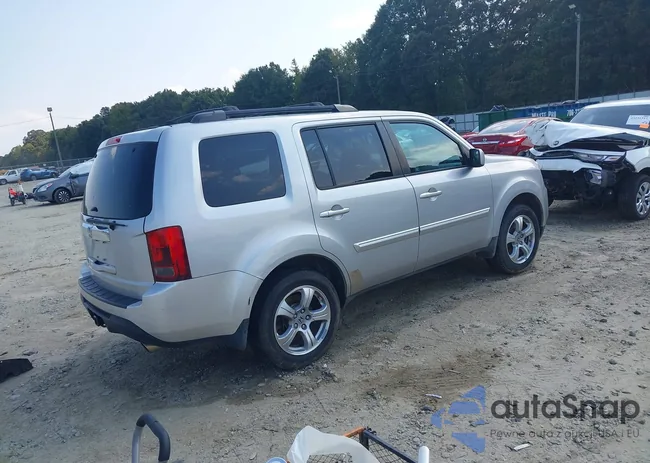 5FNYF3H49CB006041: 43228876