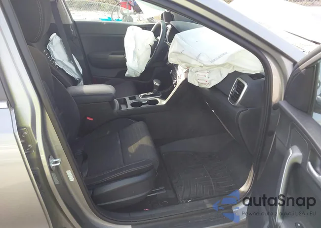 KNDPMCAC1L7672481: 43228885