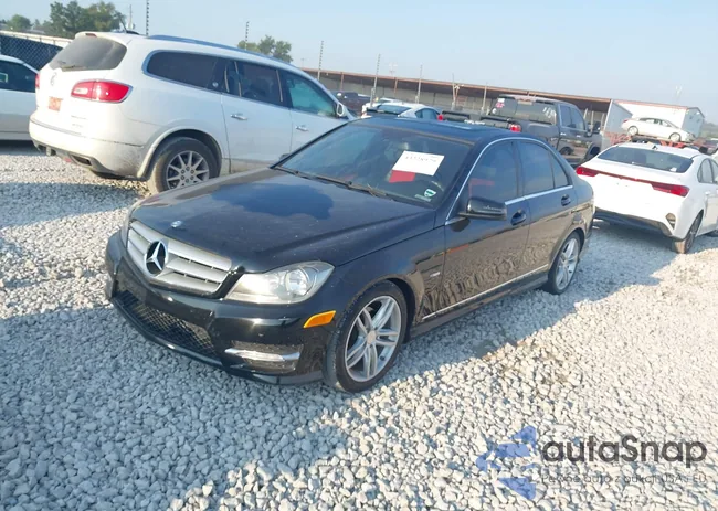 WDDGF4HB4CR212352: 43228979