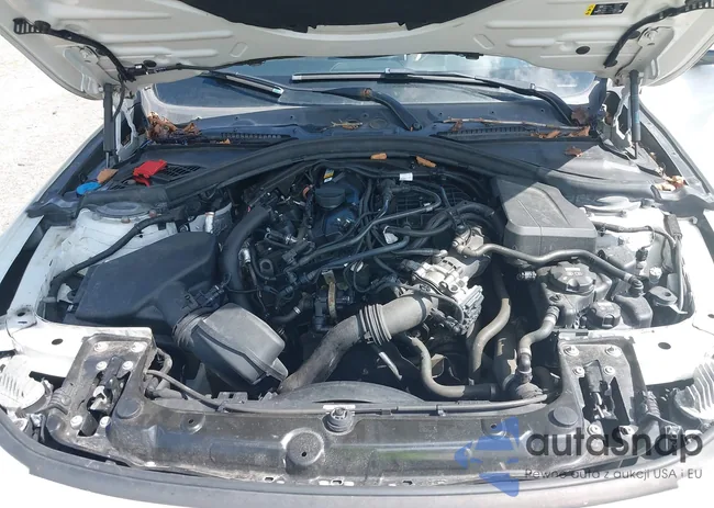 WBA4J3C58JBB97271: 43229062