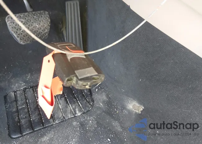 WBA4J3C58JBB97271: 43229062