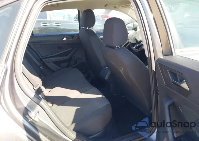 3VWC57BU2KM028919: 43229115