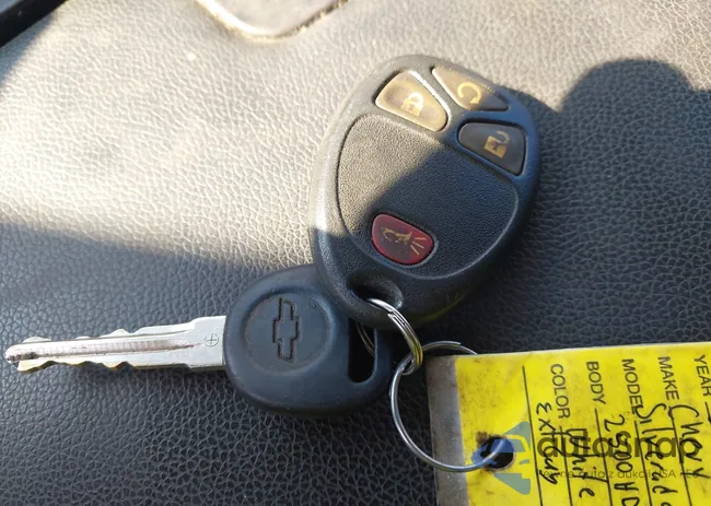 1GC2KXCG6DZ192045: 43229143