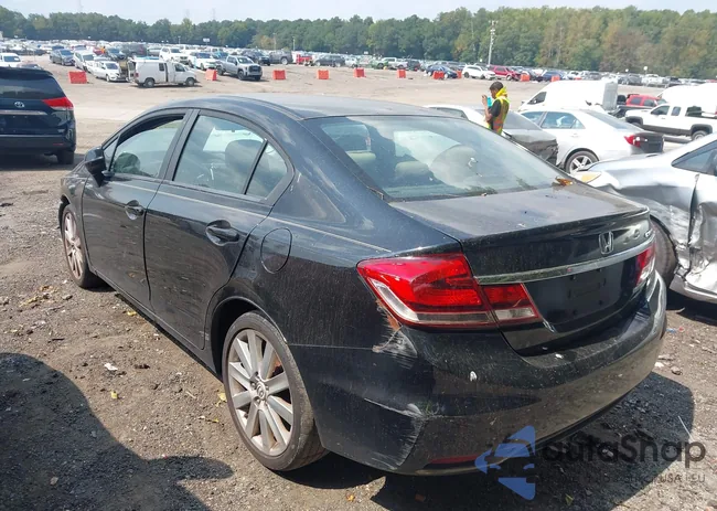 2HGFB2F58DH512885: 43229178