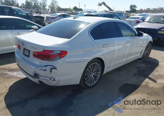 WBAJR3C01LWW62529: 43229182