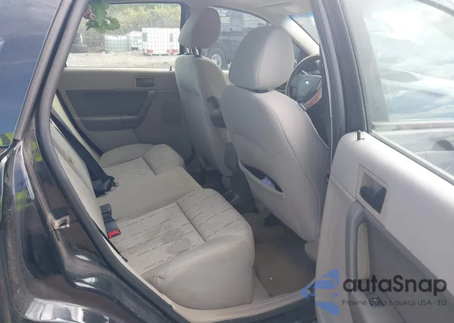 1FAHP3FN6AW221898: 43229267