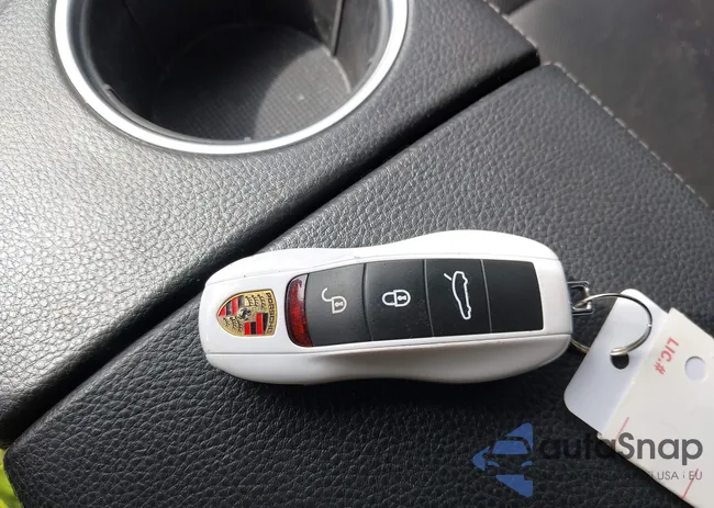 WP0AA2A77FL005356: 43229280