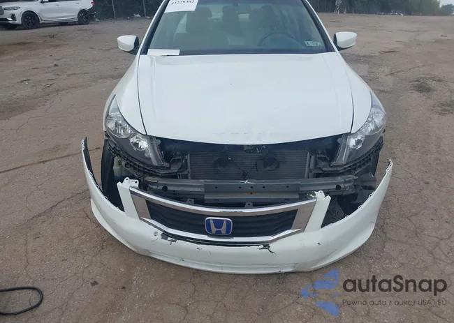 1HGCP3F82BA024497: 43229302