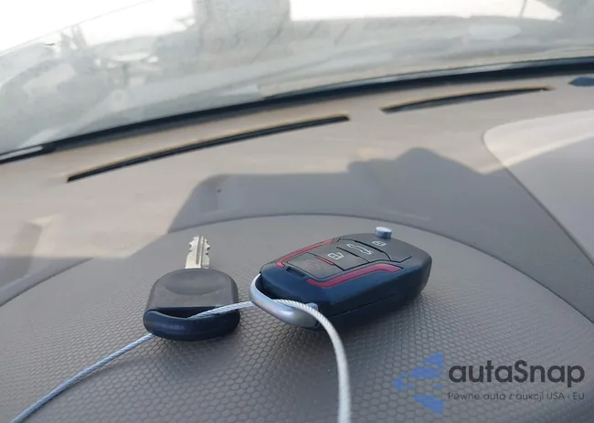 1FMCU04G89KC98870: 43229324