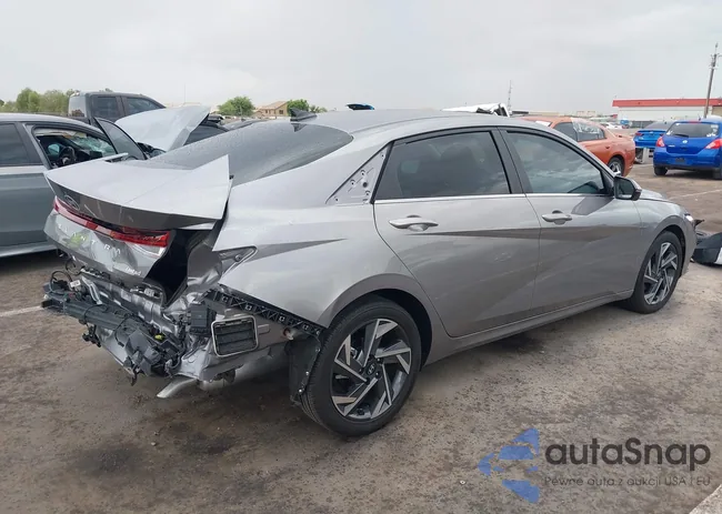 KMHLP4DG9RU737027: 43229384