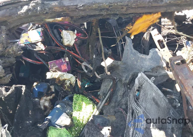 2C3CCAGG1JH130402: 43228492