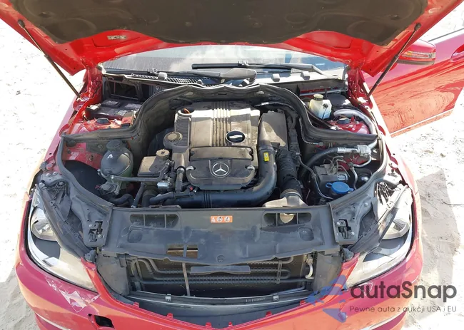 WDDGF4HB5DR272495: 43228546