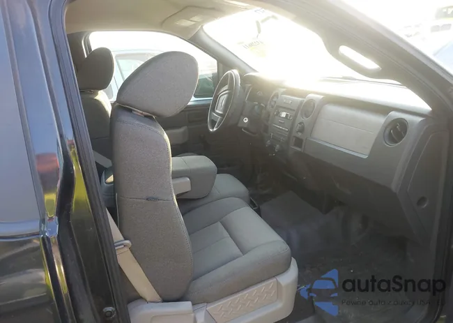 1FTMF1CWXAKE74369: 43228611