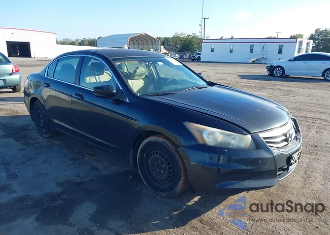 1HGCP2F39BA028688: 43228641