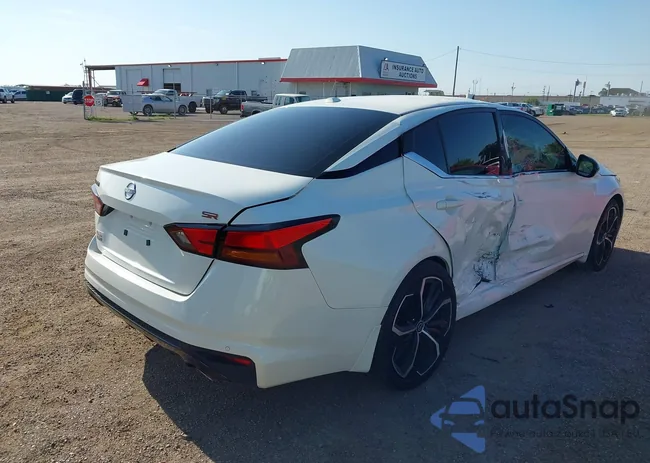 1N4BL4CV6RN415473: 43228654