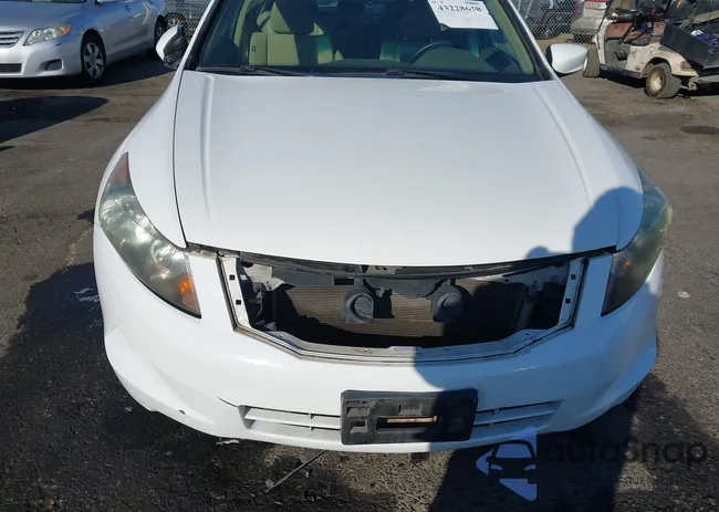 1HGCP2F72AA178837: 43228658