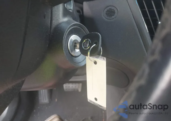 1G6DM5E37C0133982: 43228666