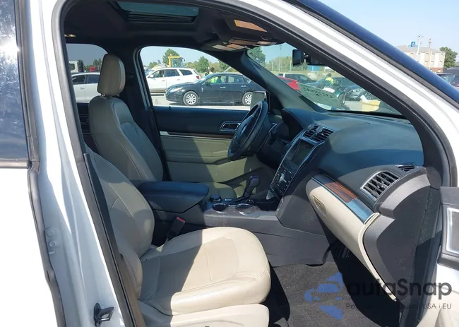 1FM5K8FH1JGC31215: 43228842