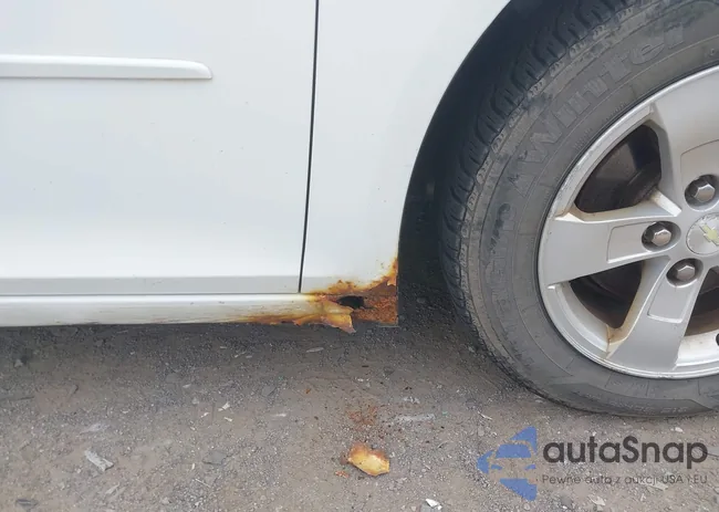 1G11B5SA7DF131097: 43228871