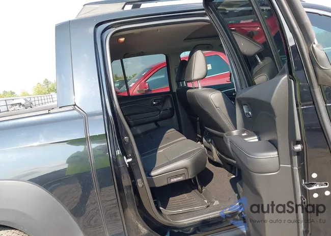 5FPYK3F72MB022082: 43229892