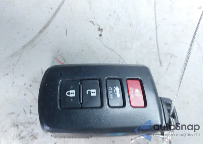 2T1BURHE4GC577812: 43229905