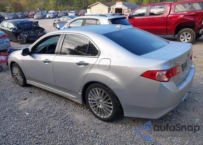 JH4CU2F83CC018326: 43229956