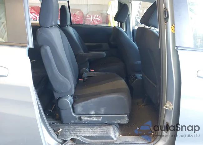 JM1CW2BL8C0104318: 43230011