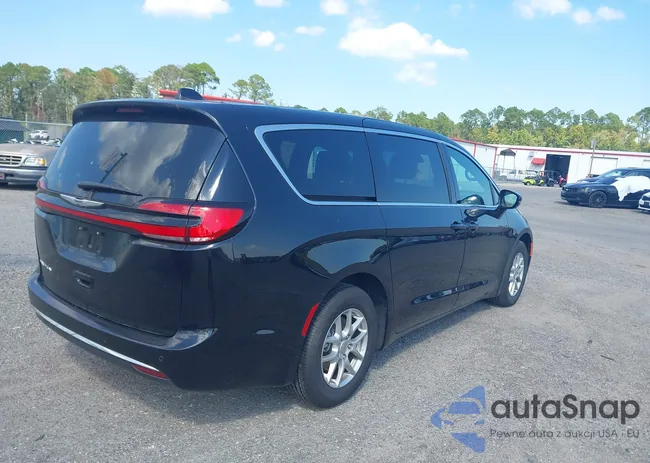 2C4RC1BGXSR544870: 43230036