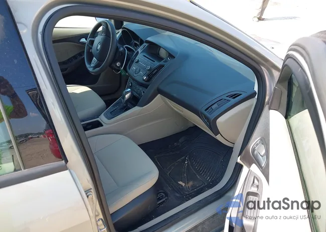 1FADP3F21FL286199: 43230044