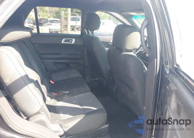 1FM5K8D82FGB03429: 43230107